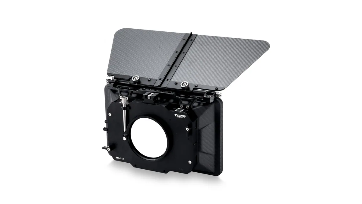 Tilta MB-T12 3-Stage 4 x 5.65″ Carbon Fiber Clip-On Matte Box
