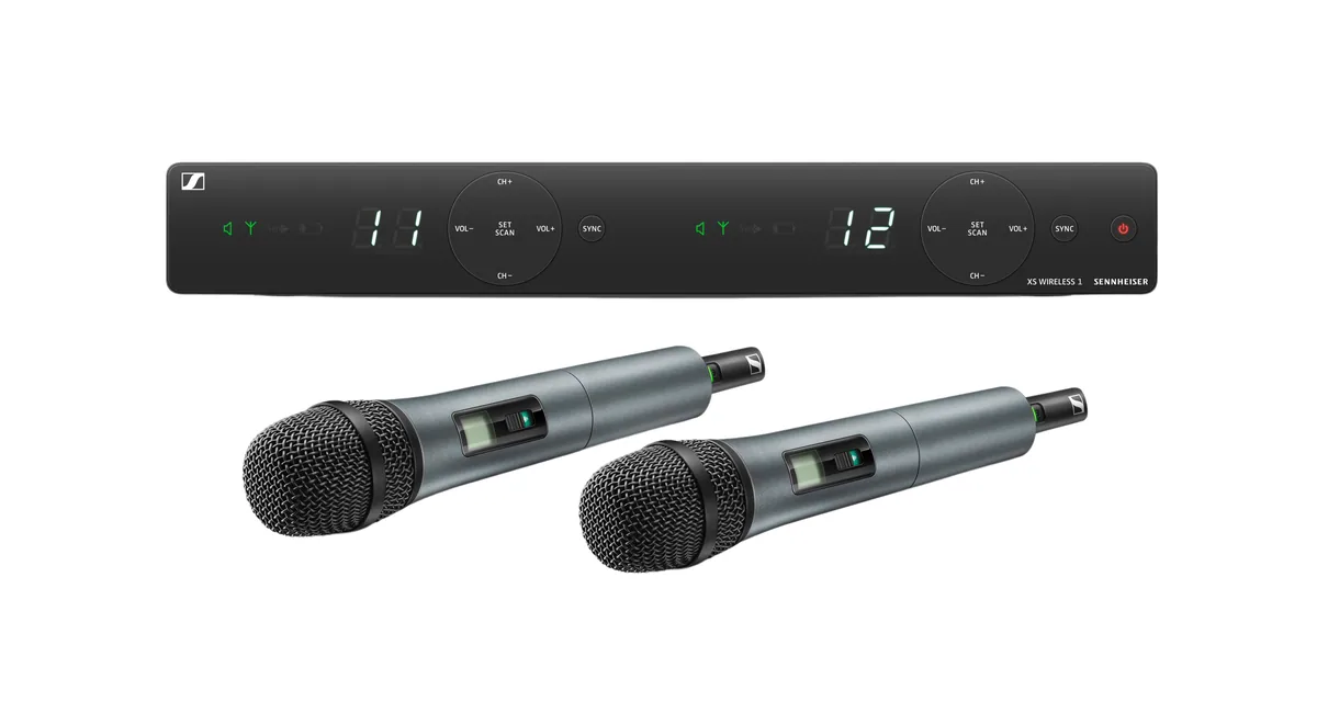 Sennheiser XSW 1-835 DUAL-BC Dual-Vocal Set with Two 835 Handheld Microphones (BC: 670 – 694 MHz)