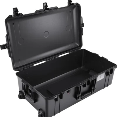 Pelican 1615 Air Case (Black, No Foam)