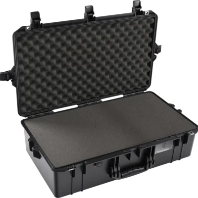 Pelican 1605 Air Case (Black, With Foam)