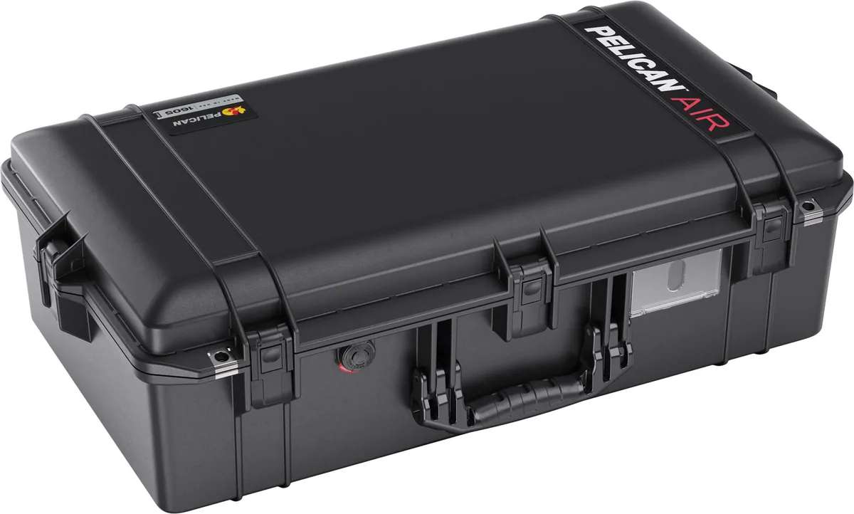 Pelican 1605 Air Case (Black, With Foam)